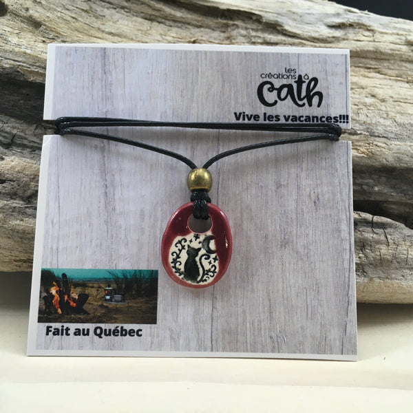 #798 Collier chat