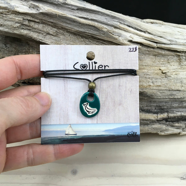 #513 Collier baleine