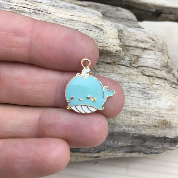 Breloque baleine qui sera ajoutée à votre bracelet, collier ou boucles d’oreilles