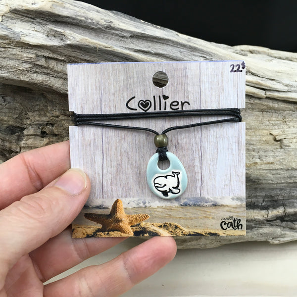 #626 Collier béluga