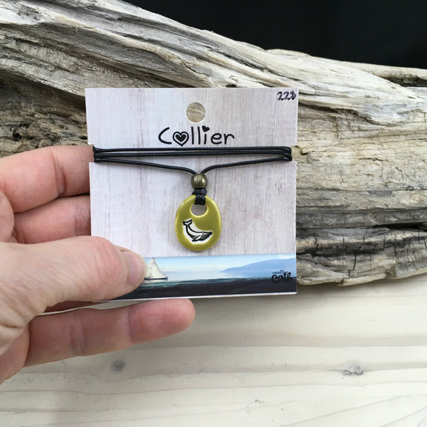 #576 Collier baleine