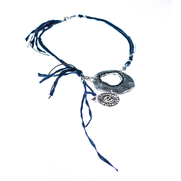 Collier le Caméléon willsii avec corde interchangeable