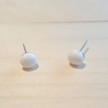 Boucles d’oreilles (les minis) assorties aux masques.