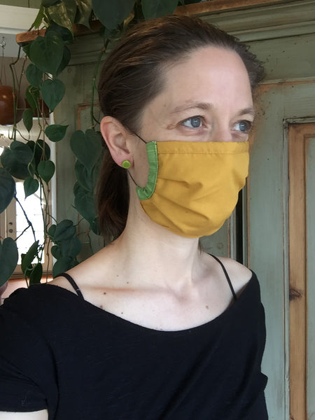 Masque artisanal pour adultes ou enfants avec élastique ajustable prêt à être livré