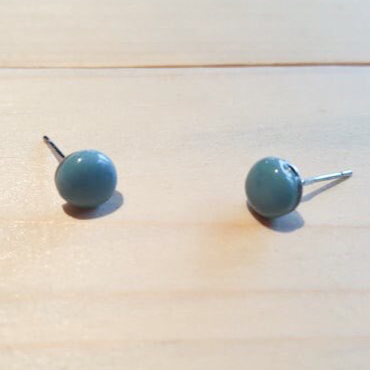 Boucles d’oreilles (les minis bleus) assorties aux masques