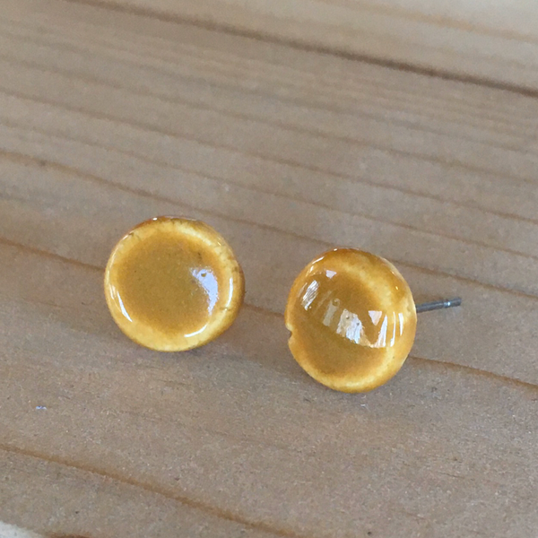 Boucles d’oreilles assorties aux masques