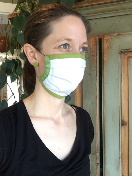 Masque artisanal pour adultes ou enfants avec élastique ajustable prêt à être livré
