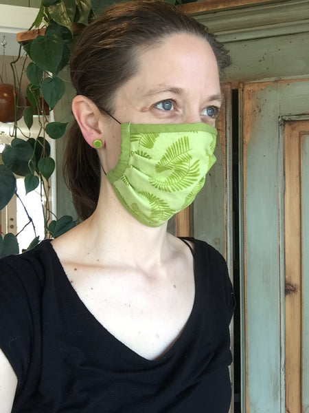 Masque artisanal pour adultes ou enfants avec élastique ajustable prêt à être livré