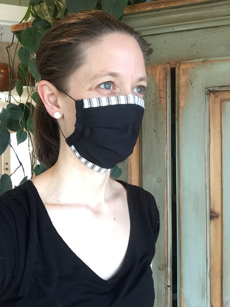 Masque artisanal pour adultes ou enfants avec élastique ajustable prêt à être livré