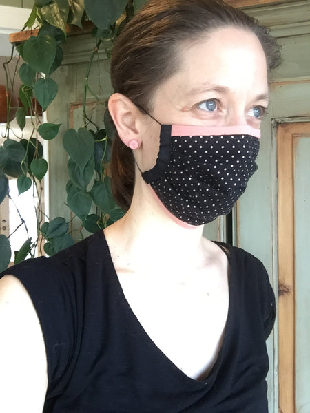 Masque artisanal pour adultes ou enfants avec élastique ajustable prêt à être livré